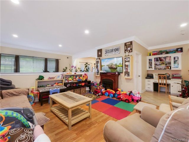 27 Cedar Trail, Monroe, NY 10950