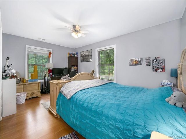 27 Cedar Trail, Monroe, NY 10950