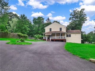 27 Cedar Trail, Monroe, NY 10950