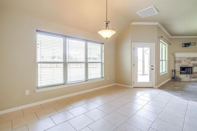 115 Donna Circle, Granbury, TX 76049