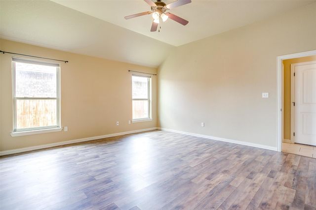 115 Donna Circle, Granbury, TX 76049
