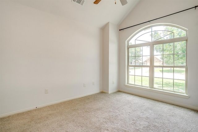 115 Donna Circle, Granbury, TX 76049