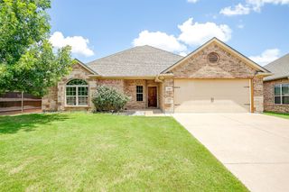 115 Donna Circle, Granbury, TX 76049