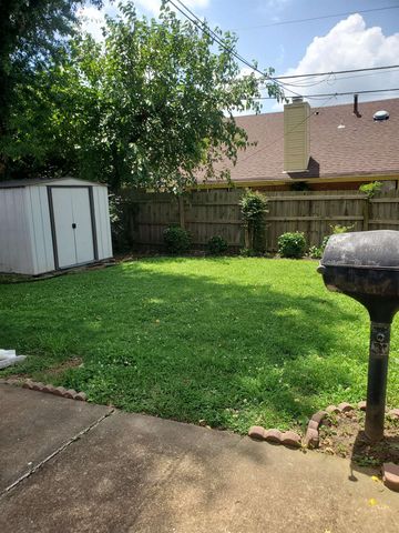 6769 ROSS RIDGE DR, Memphis, TN 38141
