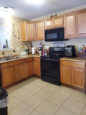 6769 ROSS RIDGE DR, Memphis, TN 38141
