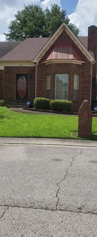 6769 ROSS RIDGE DR, Memphis, TN 38141