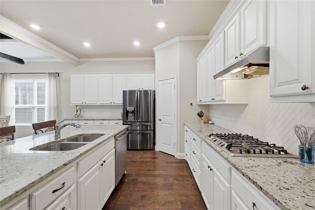 4804 Stillhouse Hollow Lane, Denton, TX 76226