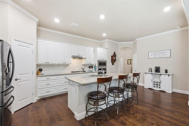 4804 Stillhouse Hollow Lane, Denton, TX 76226