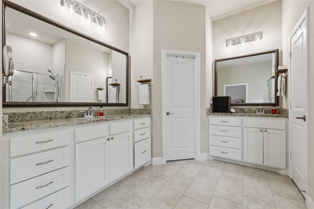 4804 Stillhouse Hollow Lane, Denton, TX 76226