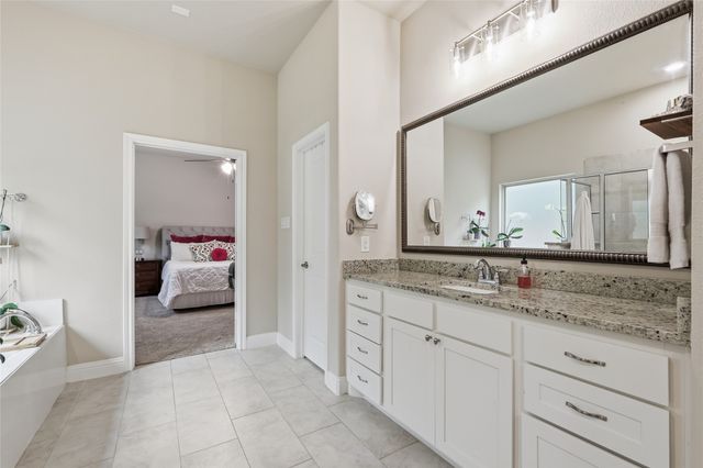 4804 Stillhouse Hollow Lane, Denton, TX 76226