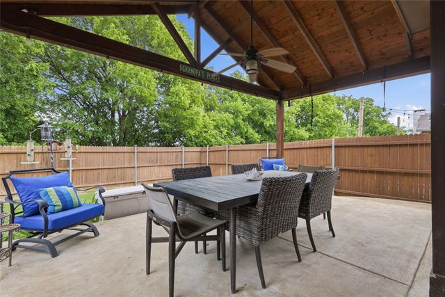 4804 Stillhouse Hollow Lane, Denton, TX 76226