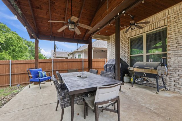 4804 Stillhouse Hollow Lane, Denton, TX 76226