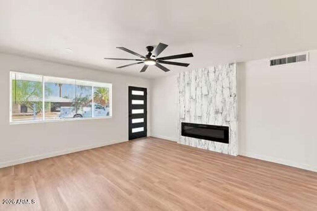 3821 W Desert Park Lane, Phoenix, AZ 85051 — photo 5
