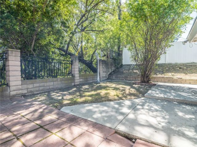 20672 Buckland Dr, Walnut, CA 91789