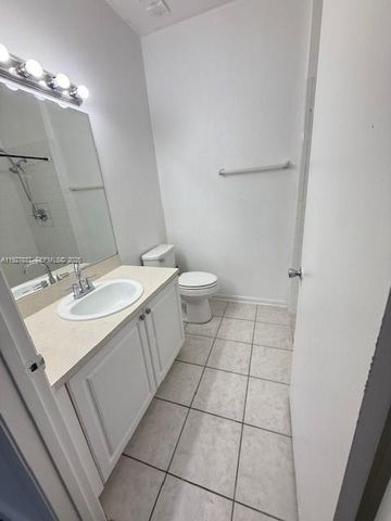 1971 NW 96th Ter 9G, Pembroke Pines, FL 33024