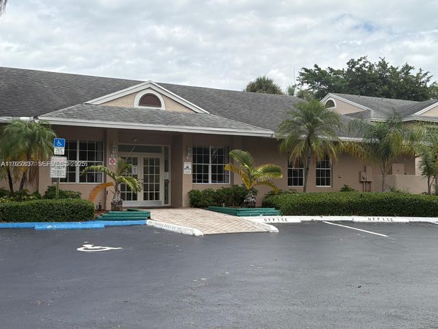 1971 NW 96th Ter 9G, Pembroke Pines, FL 33024