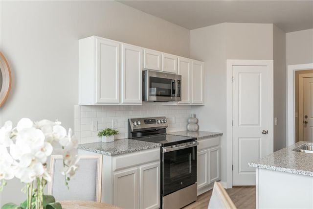 5261 Grassland Drive, Guthrie, OK 73044