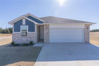 5261 Grassland Drive, Guthrie, OK 73044