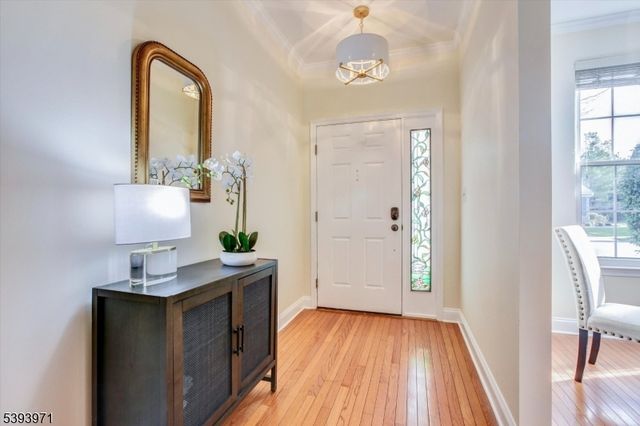 13 Fernwood Ct, Readington Twp., NJ 08889