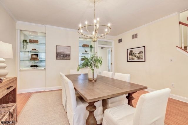 13 Fernwood Ct, Readington Twp., NJ 08889