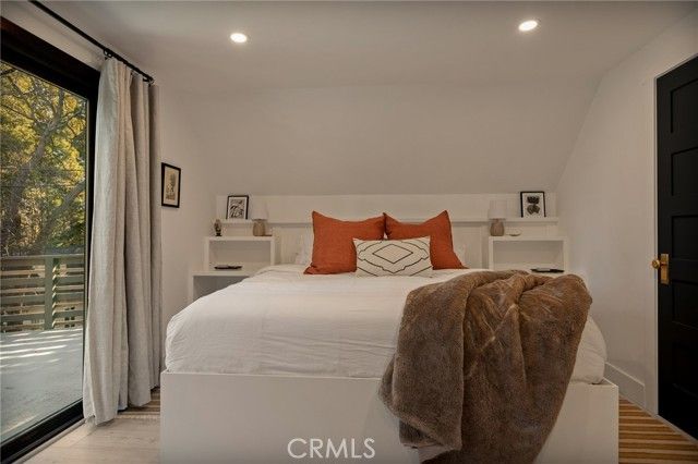 252 Crest Circle, Lake Arrowhead, CA 92352