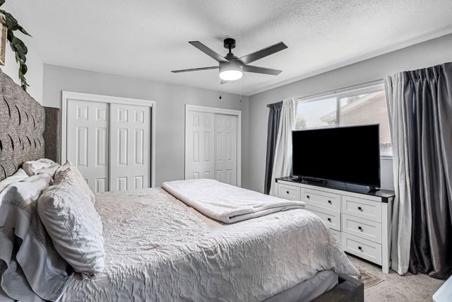 362 W Ashcroft Avenue, Clovis, CA 93612