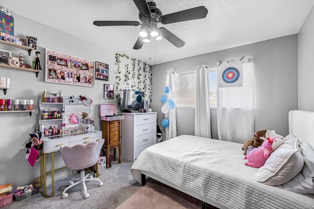 362 W Ashcroft Avenue, Clovis, CA 93612