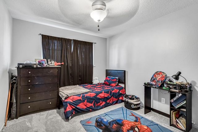 362 W Ashcroft Avenue, Clovis, CA 93612