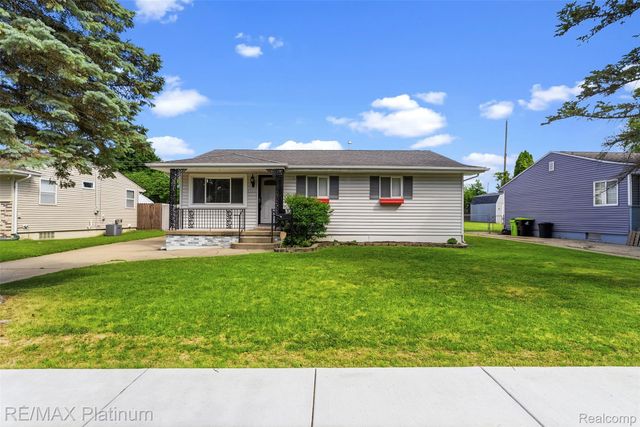 5354 Don Shenk Drive, Swartz Creek, MI 48473