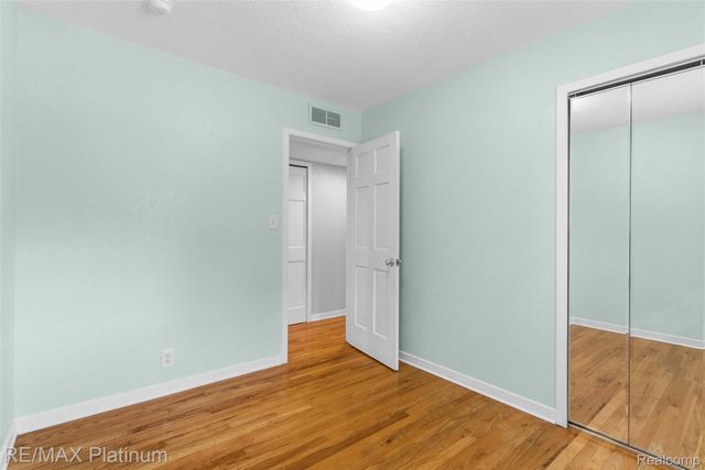 5354 Don Shenk Drive, Swartz Creek, MI 48473