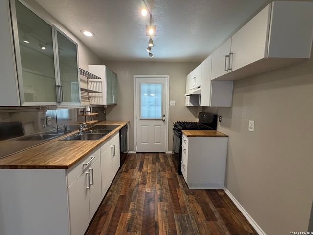 5914 Fir Valley, San Antonio, TX 78242