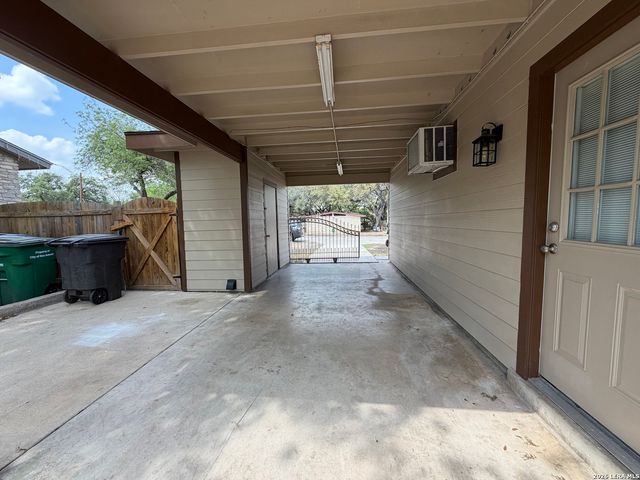 5914 Fir Valley, San Antonio, TX 78242