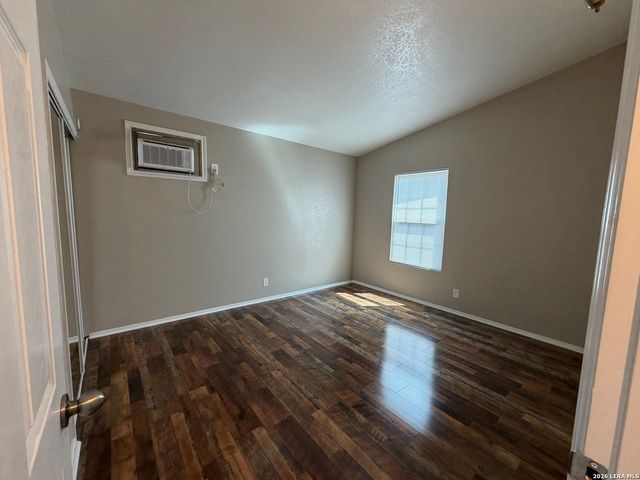 5914 Fir Valley, San Antonio, TX 78242