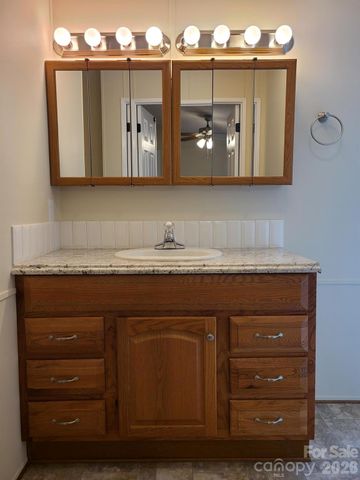 3111 Redbud Place, Lenoir, NC 28645