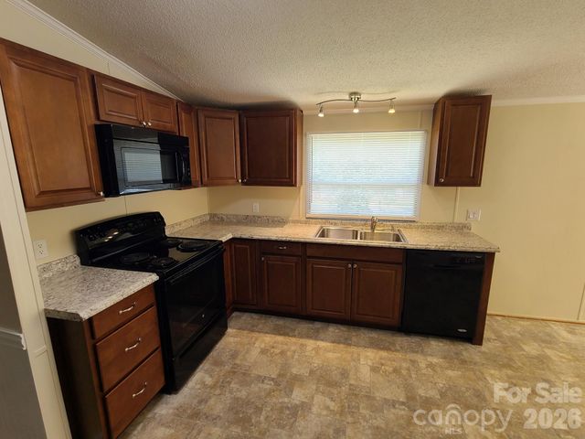 3111 Redbud Place, Lenoir, NC 28645