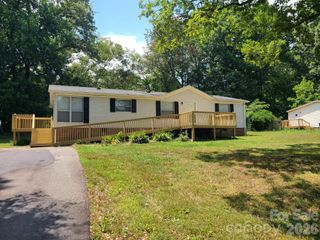 3111 Redbud Place, Lenoir, NC 28645