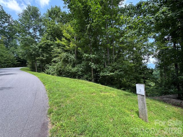 97 High Hickory Trail 2, Swannanoa, NC 28778