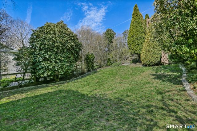 67 Sigwin Drive, Fairfield, CT 06824