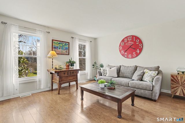 67 Sigwin Drive, Fairfield, CT 06824