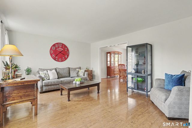 67 Sigwin Drive, Fairfield, CT 06824