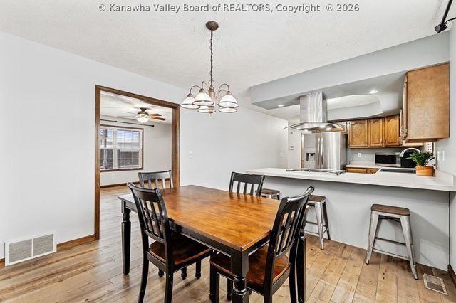 2 Hampton Drive, Winfield, WV 25213