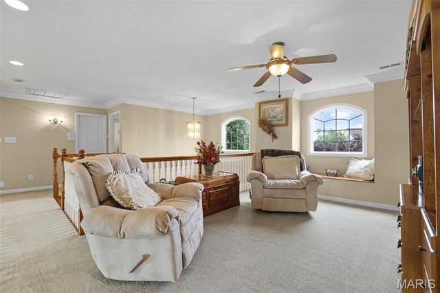 104 Oakland Drive, Troy, IL 62294