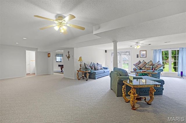 104 Oakland Drive, Troy, IL 62294