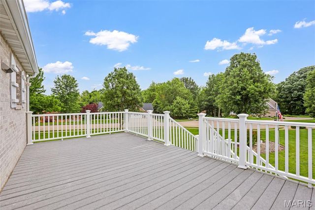 104 Oakland Drive, Troy, IL 62294