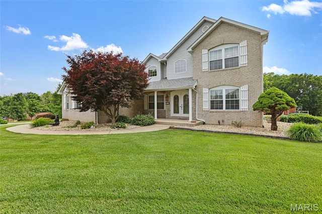 104 Oakland Drive, Troy, IL 62294