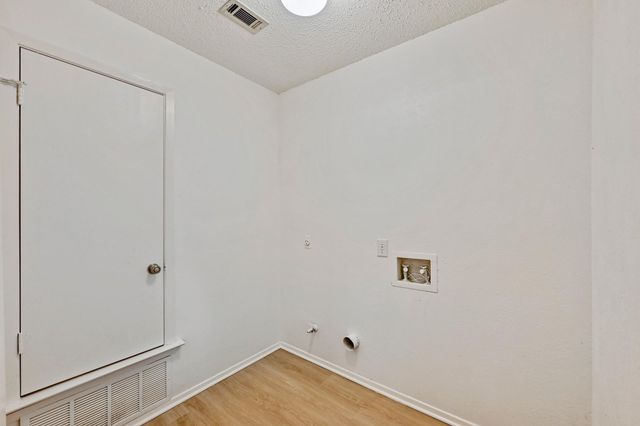 2411 Roehampton DR, Austin, TX 78745
