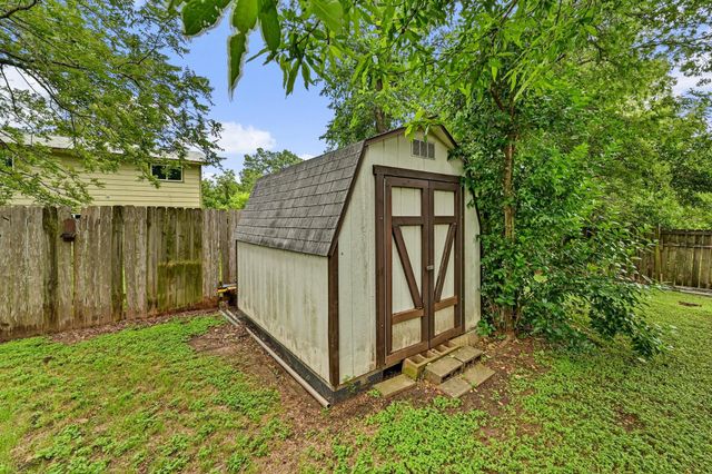 2411 Roehampton DR, Austin, TX 78745
