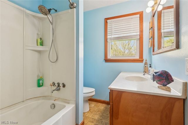 5777 Nave Street SW, Canton, OH 44706