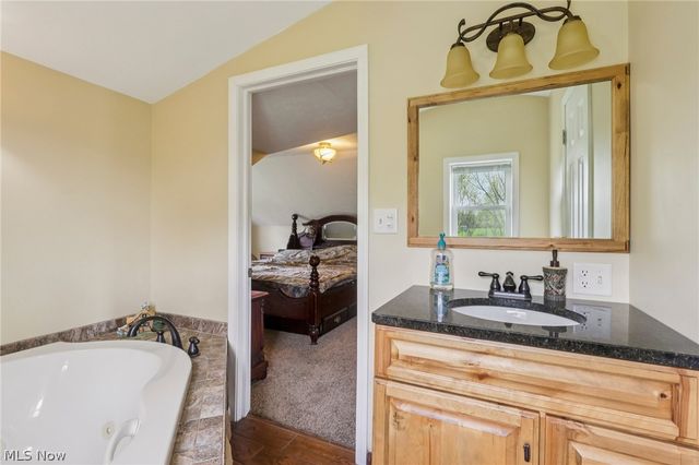 5777 Nave Street SW, Canton, OH 44706
