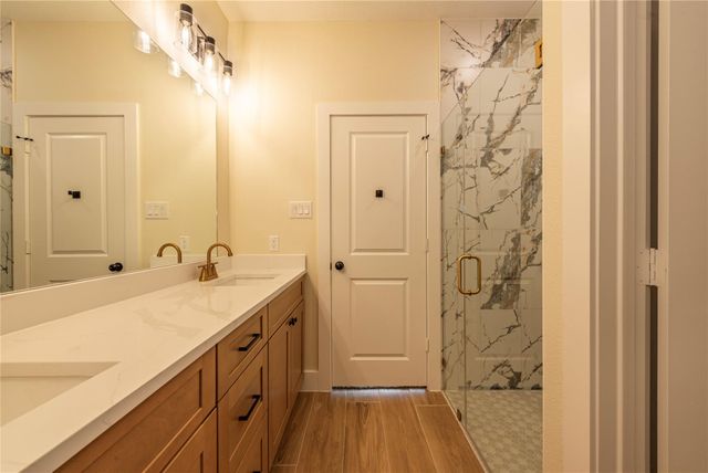 15307 Laurel Oak Lane, Santa Fe, TX 77517